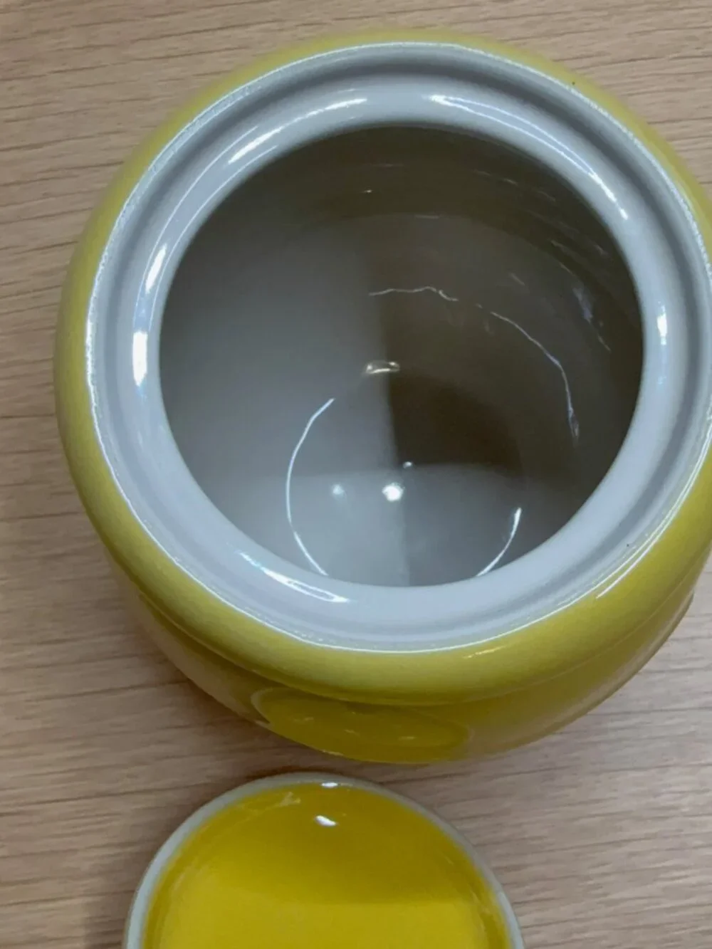 Le Creuset Honey Pot Dijon Yellow w/ Silicone Dipper